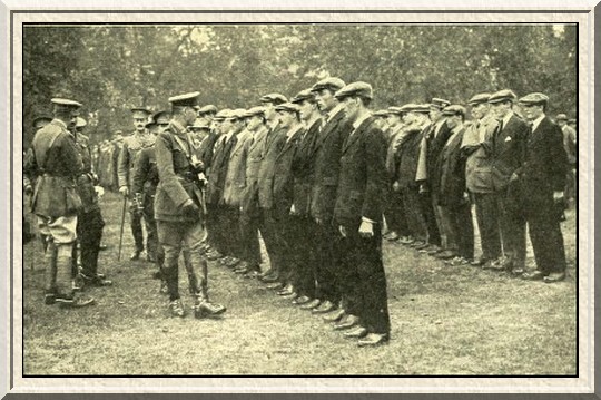 The Empire Battalion of the Royal Fusiliers being inspected in Green
Park by Major-General C.L. Woollcombe.