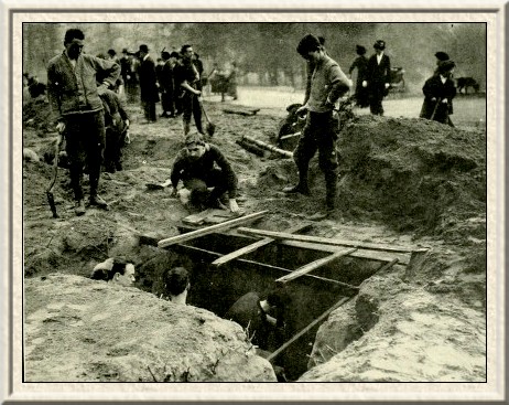 Constructing an entrenchment for a heavy gun.