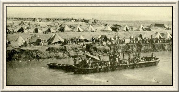 The camp of the British troops, including territorials, on the
Turkish side of the Suez Canal.